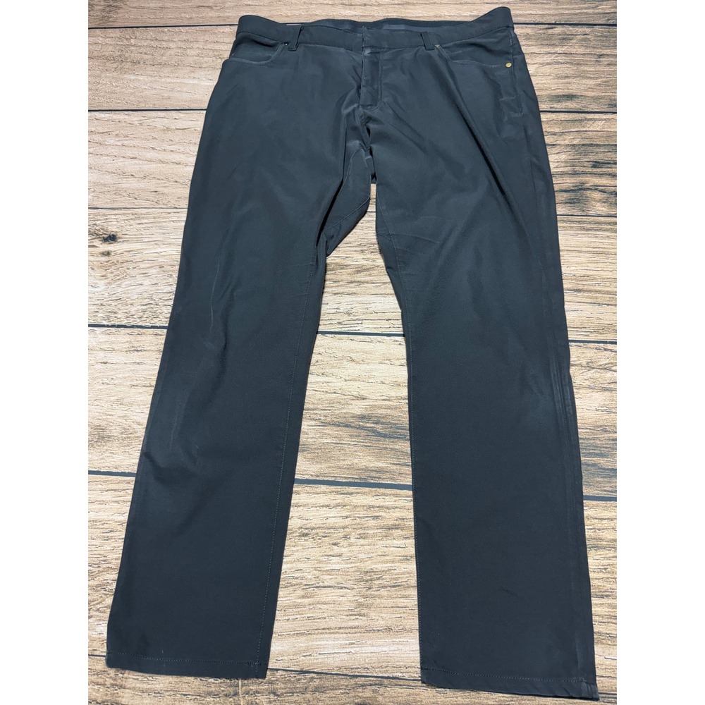 Nike Golf Pants Mens 38x32 Black Dri-FIT UV Chino DA3064-010 Casual Trousers